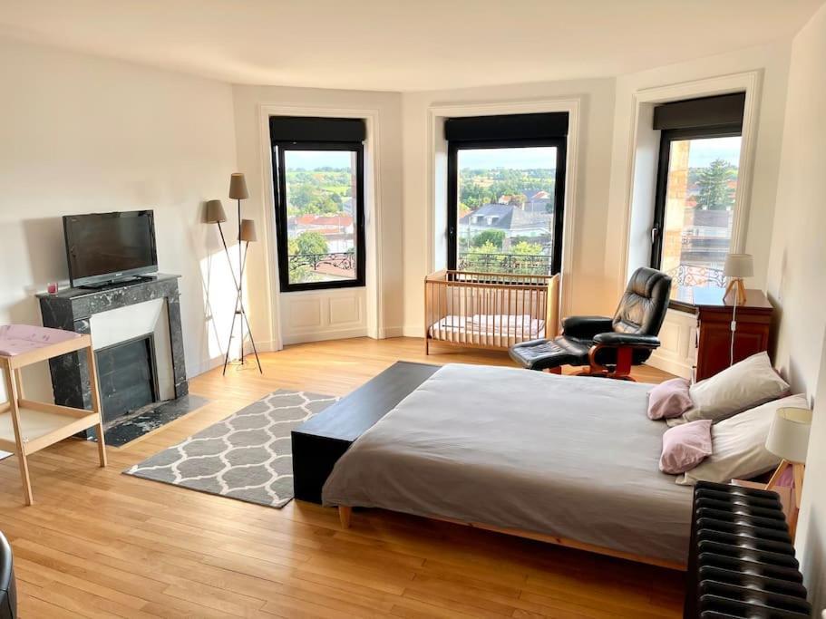 Appartement 160M2 - 2E Etage Maison De Maitre Beaupreau-en-Mauges Экстерьер фото
